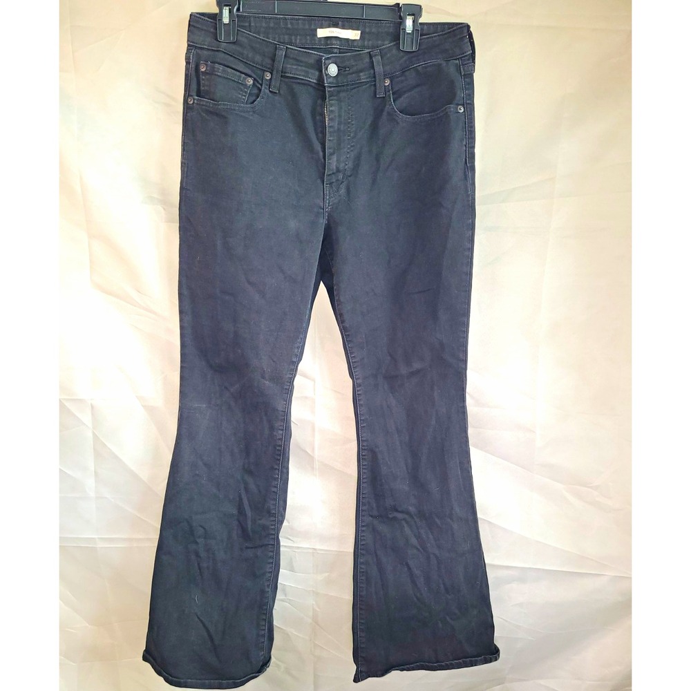 Levi's Women's Black Dark Wash Denim Flare Jeans, Slim Fit, Stretch, 5-Pocket